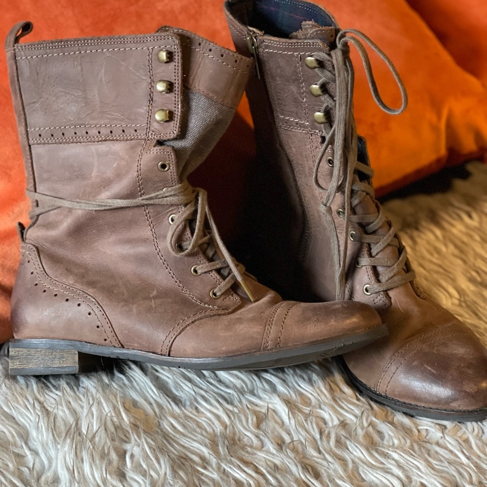 Indigo boots size 8